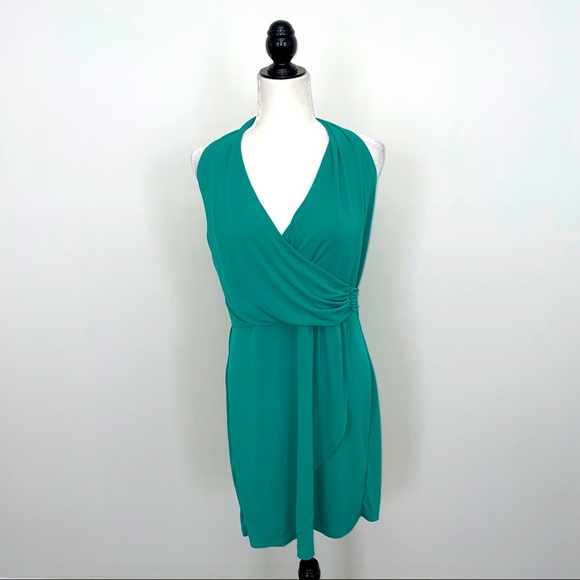 Valerie Bertinelli Dresses & Skirts - Valerie Bertinelli Green Tulip Bottom Dress